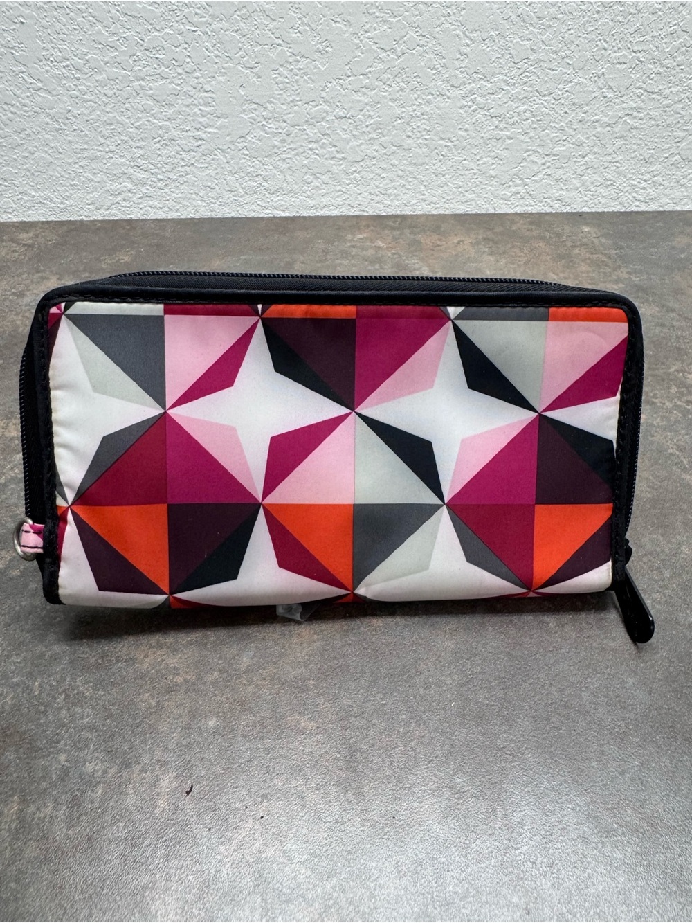 thirty-one Geometric Zip Wallet in Pink, Red, Black & White